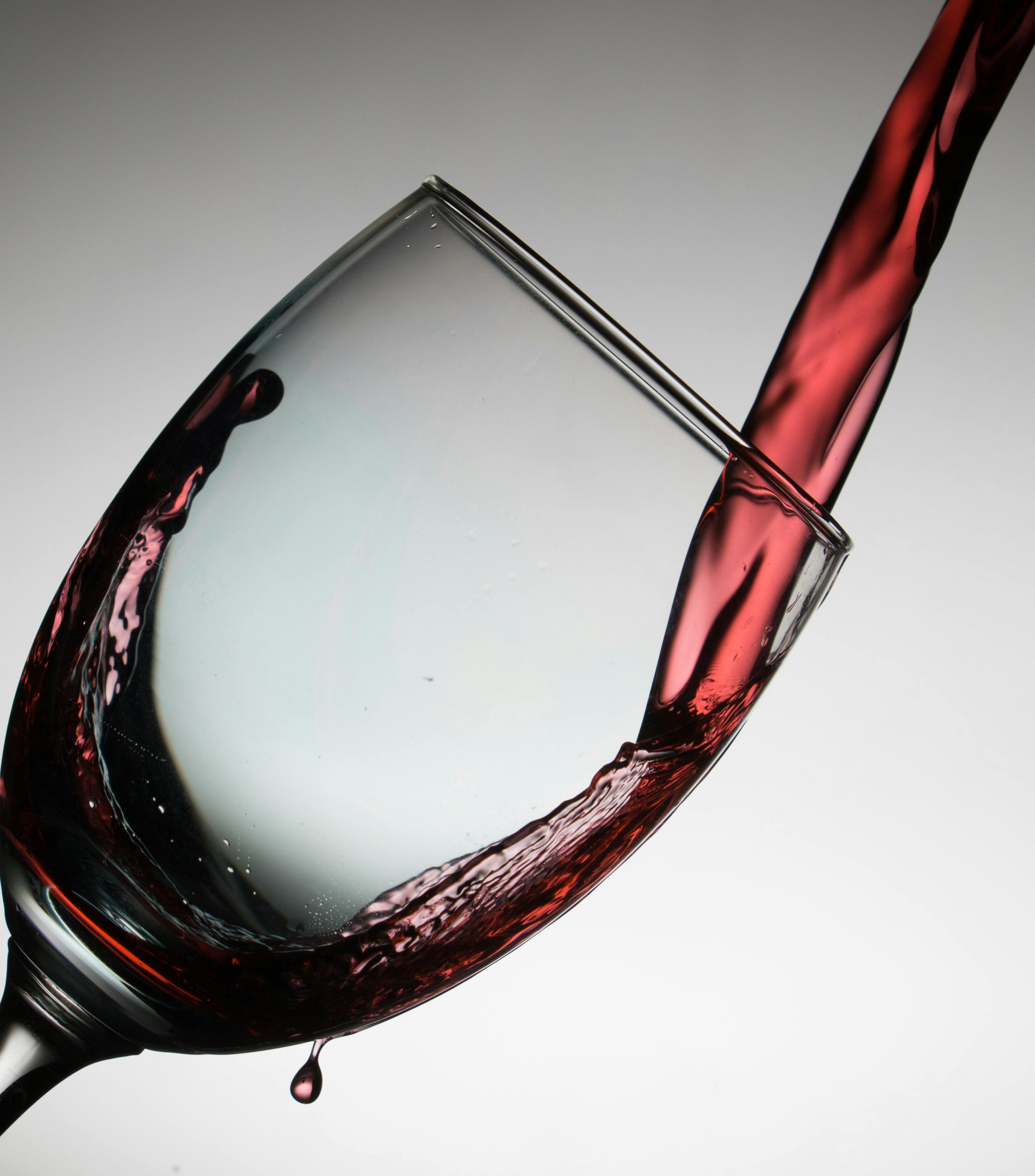 Vino Versato nel calice